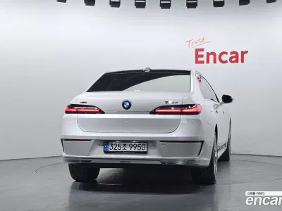 2024 BMW 7-Series 750e xDrive Design Pure Excellence, фото 4, лот 10108864