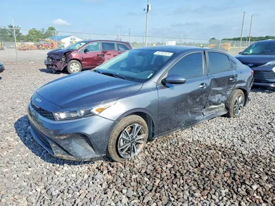 2024 KIA FORTE LXS, фото 1, лот 10968106