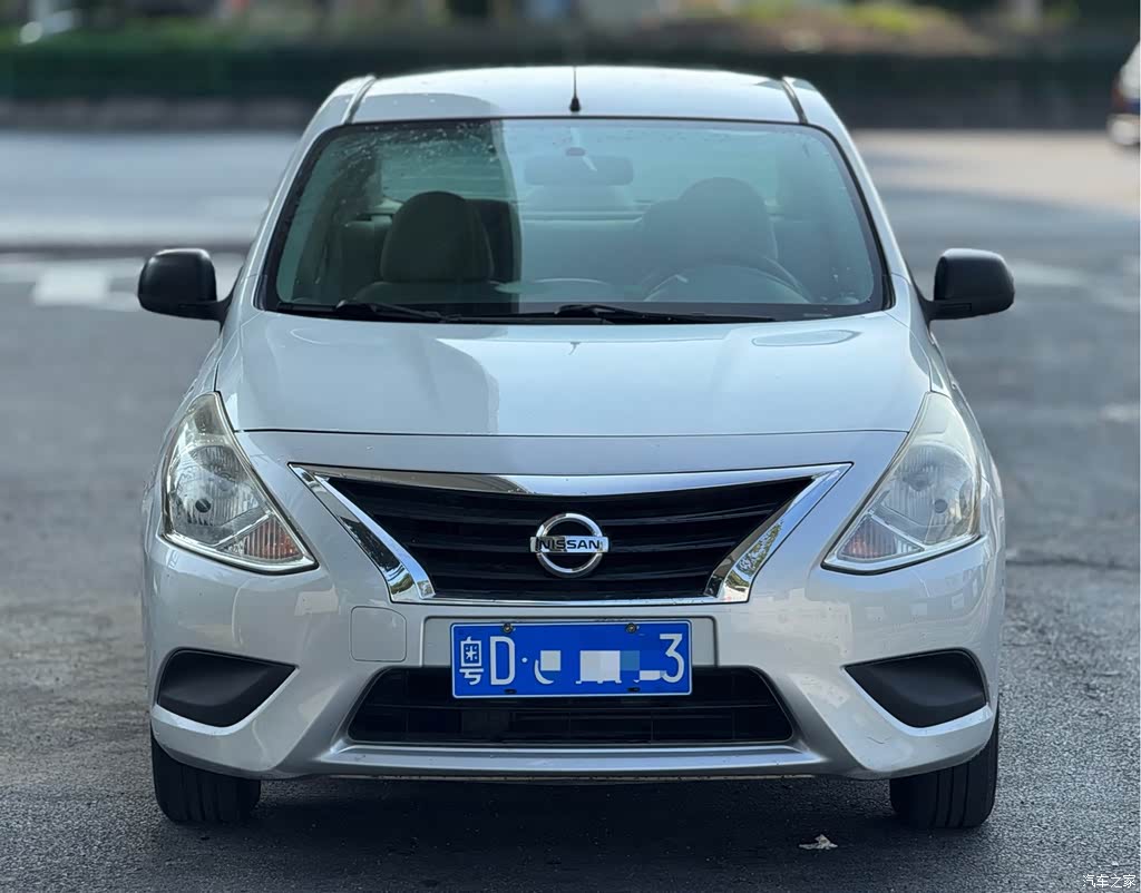 2015 Nissan Sunny 1.5XE CVT Comfort, фото 2, лот 11143173