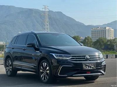 2023 Volkswagen Tiguan L Facelift 330TSI Auto FWD R-Line Premium, фото 3, лот 11191092