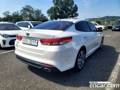 2017 Kia K5 2.0 MX, фото 3, лот 11085271