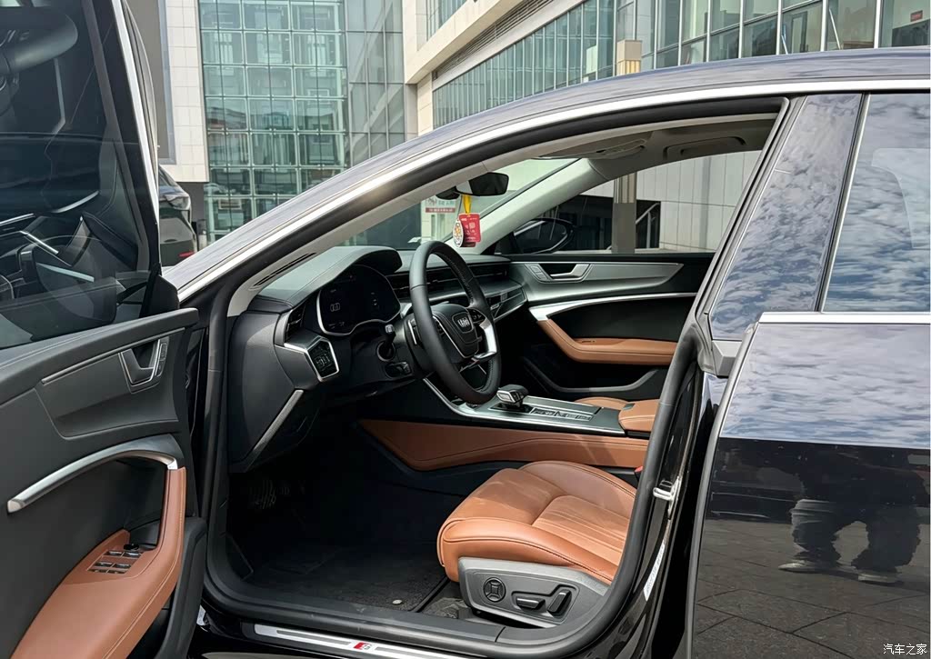 2024 Audi A7L 45 TFSI Luxury, фото 4, лот 11211383