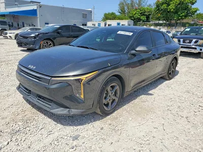 2025 KIA K4 LXS, фото 1, лот 10776035