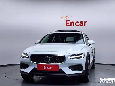 2021 Volvo V60 B5 AWD, фото 3, лот 10128553