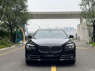 2013 BMW 7 Series Model 730Li Leading, фото 2, лот 11211365