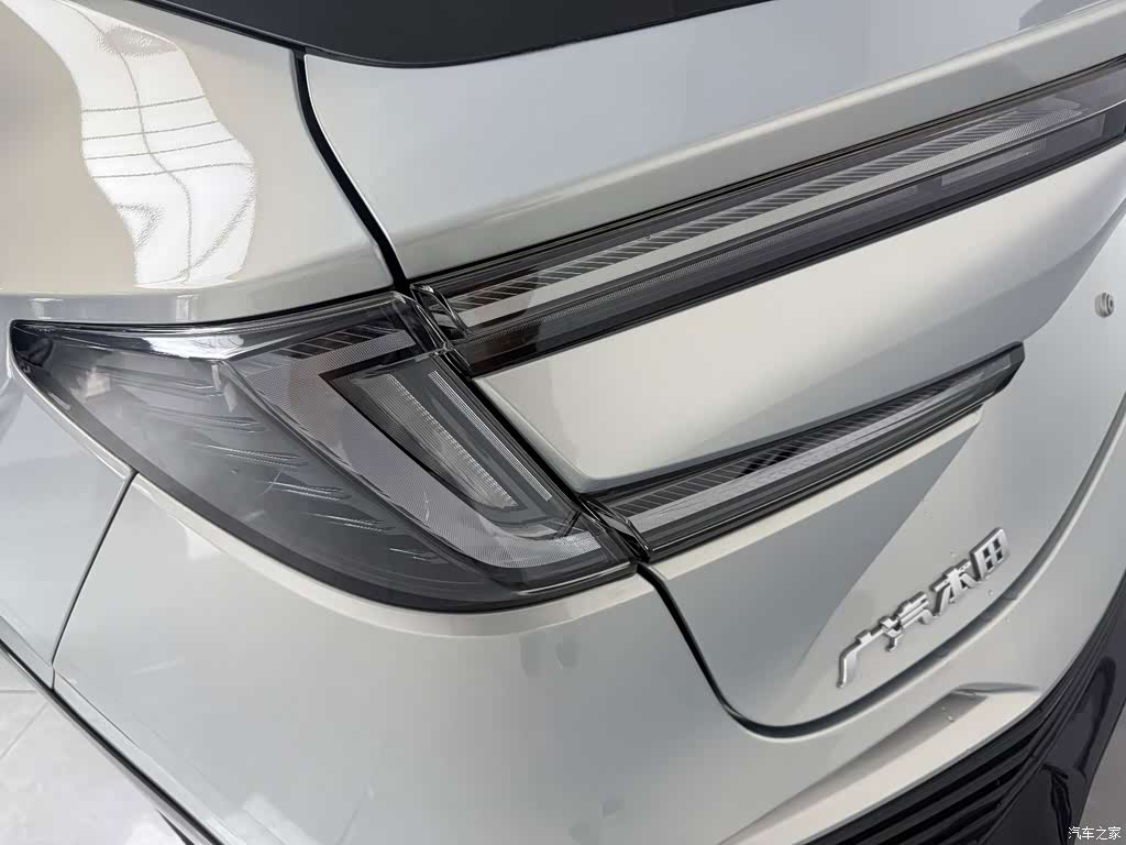 2024 Honda e:NP2 Extreme Wave 2 Advanced Edition, фото 3, лот 10894186