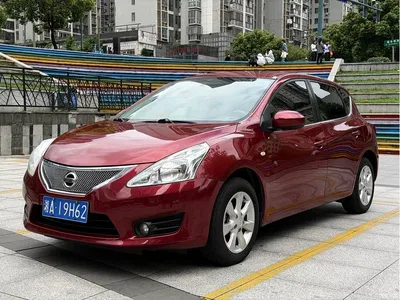 2013 Nissan Tiida 1.6L CVT Cool Edition, фото 1, лот 10398420