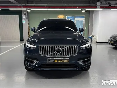 2022 Volvo XC90 B6 Inscription, фото 2, лот 10116102