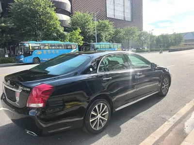 2010 Toyota Crown 2.5L Royal Leather Edition, фото 3, лот 10306928