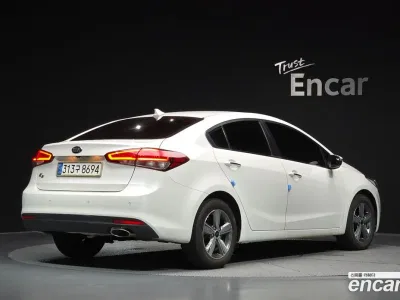 2018 Kia K3 Trendy, фото 2, лот 10515739