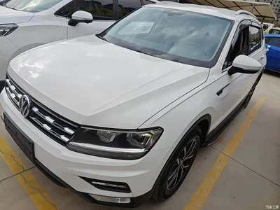2017 Volkswagen Tiguan L 330TSI Automatic 2WD Comfort Edition, фото 2, лот 10463128