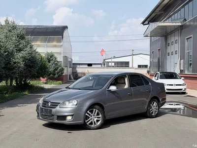 2011 Volkswagen Sagitar 1.6L Auto Comfort, фото 1, лот 10456868