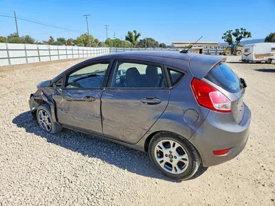 2014 FORD FIESTA SE, фото 2, лот 10547352
