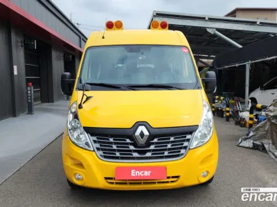 2019 Renault Master School Bus, фото 2, лот 10191081