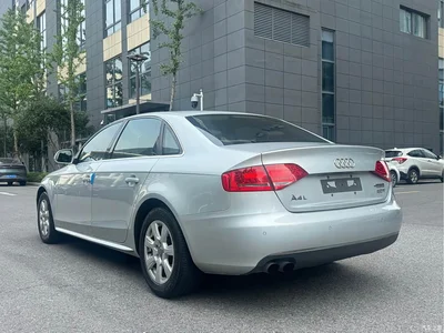 2011 Audi A4L 2.0 TFSI Comfort, фото 4, лот 10613023
