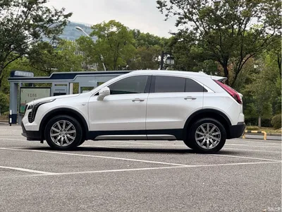 2021 Cadillac XT4 28T FWD Premium Edition, фото 4, лот 11141089