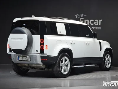 2023 Land Rover Defender 110 D300 HSE, фото 1, лот 10111199