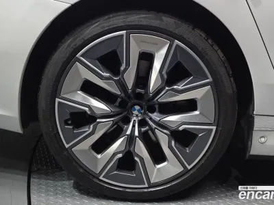 2025 BMW 7-Series 750e xDrive Design Pure Excellence, фото 4, лот 10051657