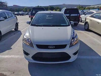2013 Ford Focus Hatchback Classic 1.8L Automatic Base, фото 3, лот 11545329