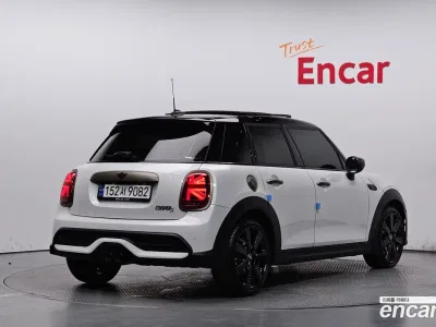 2023 Mini Cooper 5Door Resolute Edition, фото 2, лот 10210186