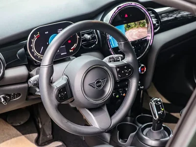 2023 MINI MINI Facelift 1.5T COOPER Artist, фото 4, лот 11194061