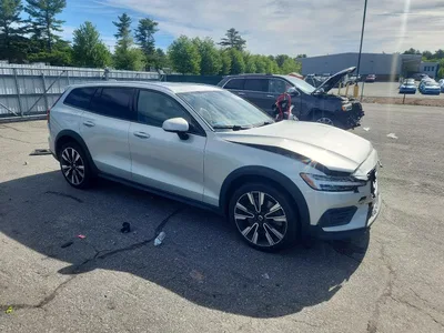 2020 VOLVO V60 CROSS COUNTRY T5 MOMENTUM, фото 4, лот 10874985