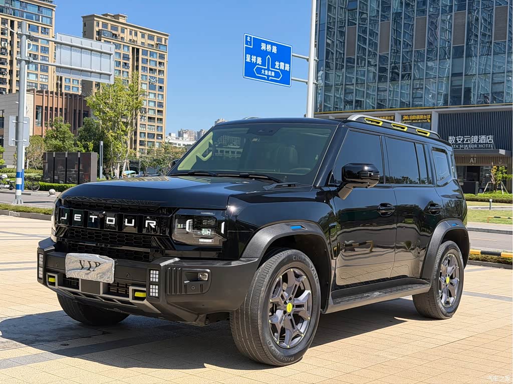 2024 Jetour Traveler 2.0T 4WD Cross PRO Entertainment Edition, фото 2, лот 11226546