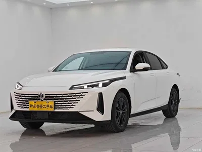 2023 Changan Yida Blue Whale NE 1.5T GDI DCT Exclusive, фото 1, лот 10252991