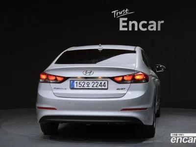 2016 Hyundai AVANTE 1.6 e-VGT SMART, фото 4, лот 10096556