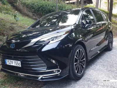 2022 Toyota Sienna 2.5 Hybrid AWD, фото 1, лот 10184694