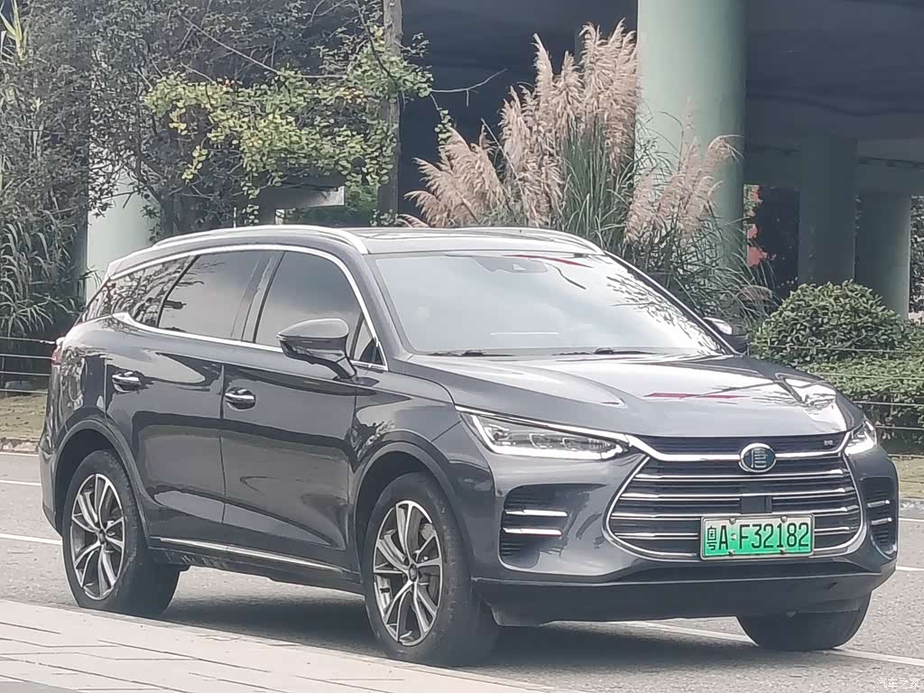 2018 BYD Tang New Energy DM 2.0T AWD Smart Connection Enjoy Edition 7-Seater China V, фото 3, лот 11205763