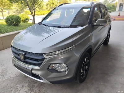 2017 Baojun 510 1.5L Manual Comfort, фото 1, лот 11570017