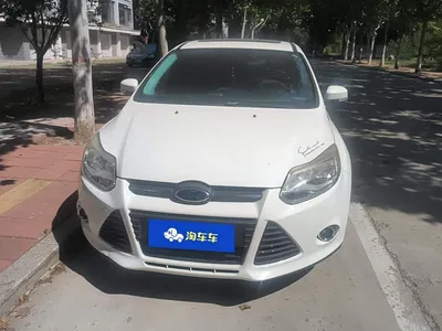 2012 Ford Focus Sedan 1.6L Manual Trend, фото 2, лот 10403137