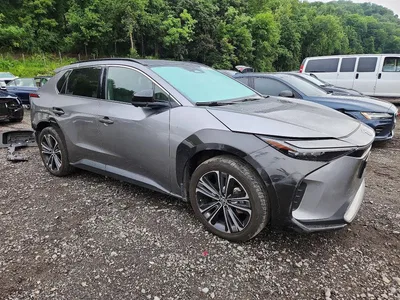 2023 TOYOTA BZ4X LIMITED, фото 4, лот 10539337