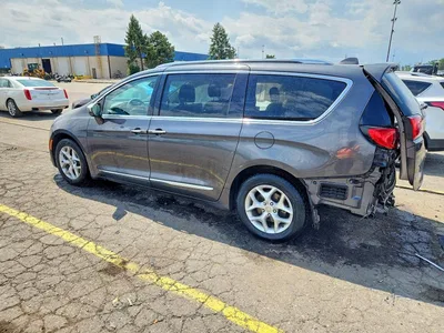 2020 CHRYSLER PACIFICA LIMITED, фото 2, лот 10867317