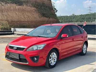 2011 Ford Focus Hatchback 1.8L Automatic Fashion, фото 1, лот 10435259