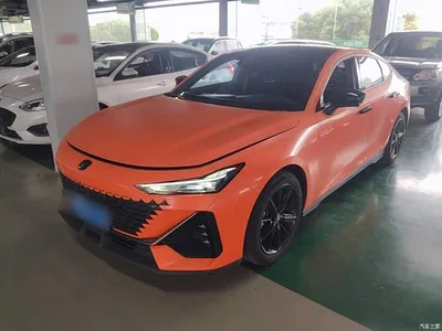 2023 Changan UNI-V 1.5T Luxury Edition, фото 2, лот 11138129