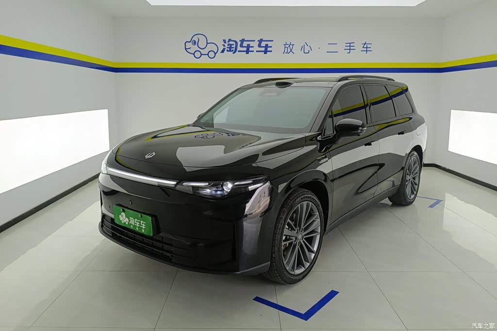 2026 Leapmotor C16 Model Year EREV 280 LiDAR Premium Edition 6-Seater, фото 1, лот 11222108