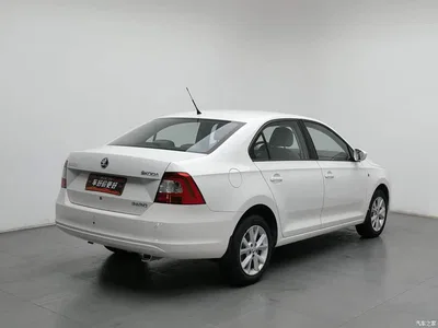 2015 Škoda Rapid 1.6L Manual Smart Selection, фото 2, лот 11095874