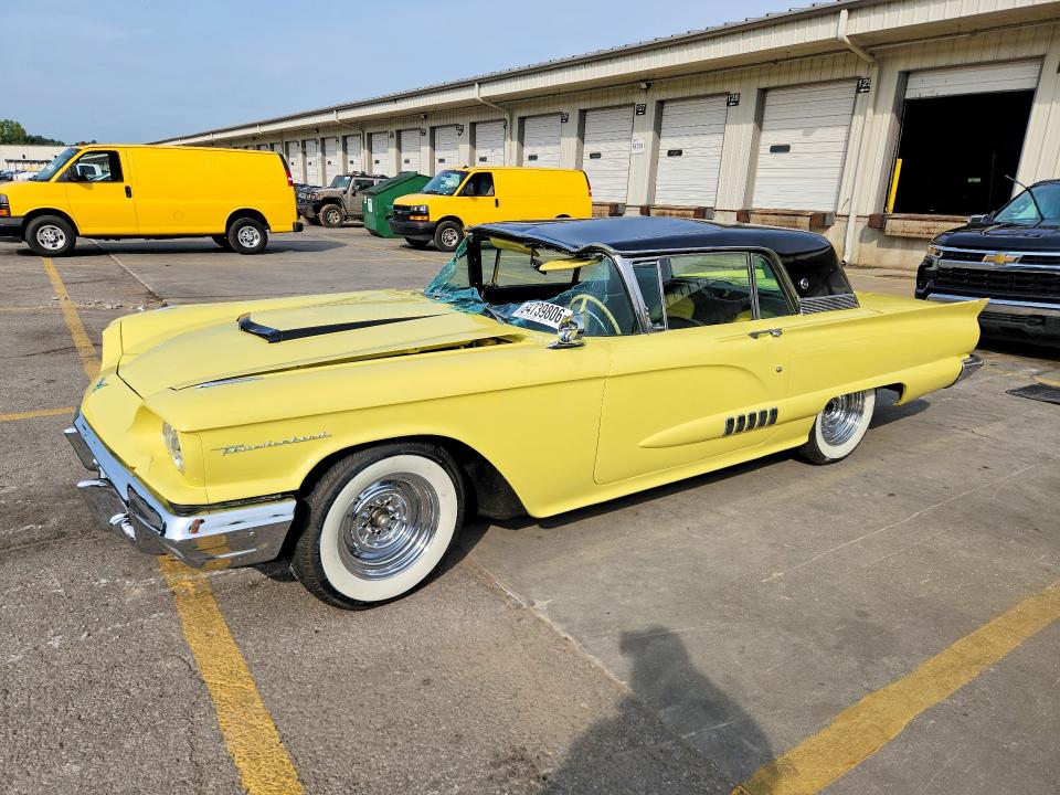 1958 FORD THUNDERBIRD LT, фото 1, лот 10983319