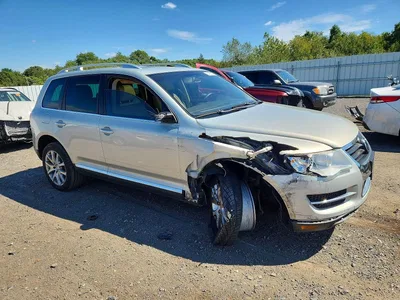 2010 VOLKSWAGEN TOUAREG V6, фото 4, лот 10839006