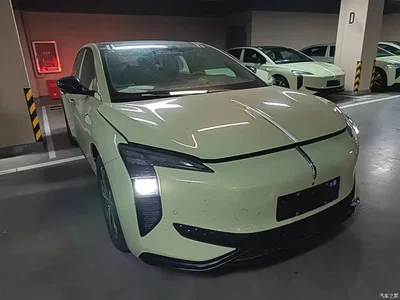 2025 Hongqi EH7 690 Smart Selection Edition, фото 4, лот 10360464
