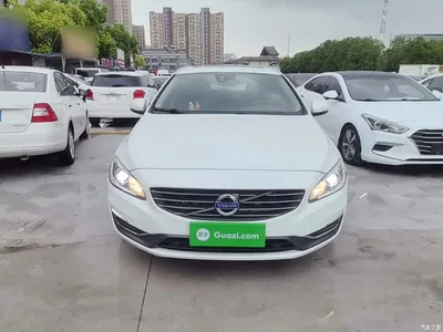 2015 Volvo V60 T5 Inscription, фото 3, лот 10366548