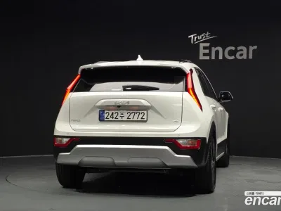 2025 Kia Niro Prestige, фото 4, лот 10219877