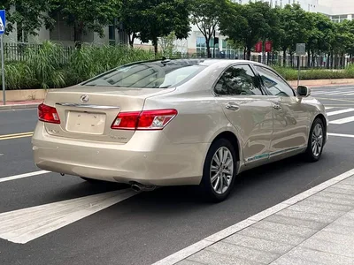 2010 Lexus ES 240 Luxury Edition, фото 2, лот 10905409
