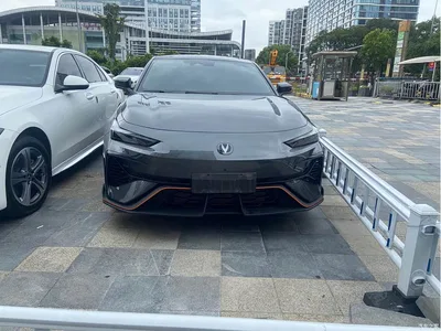 2025 Changan UNI-V 2.0T Sport Version, фото 3, лот 10326634