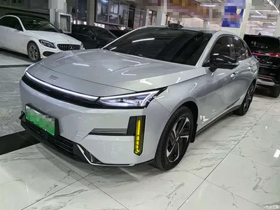 2025 Geely Galaxy Galaxy L6 EM-i 140km Starship Edition, фото 1, лот 10476042