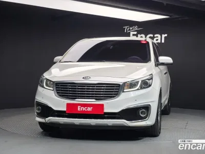 2017 Kia Canival 9-seater Luxury, фото 3, лот 10325618