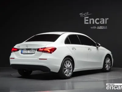 2020 Mercedes-Benz A-Class A220 Sedan, фото 2, лот 10036437