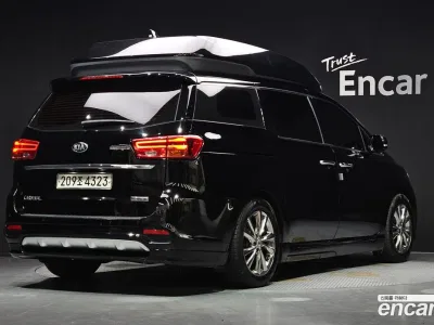 2020 Kia Canival 9-Seater Hi-Limousine, фото 2, лот 10585164